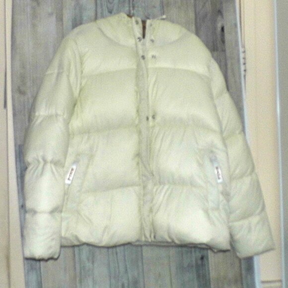 PINK Marshmallow Puffer White Hooded Puffer Jacket Womens Size Large NEW W/TAGS - Picture 1 of 6